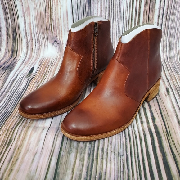 Kork-Ease Shoes - Kork-Ease Brown Casper Leather Stack Heel Bootie